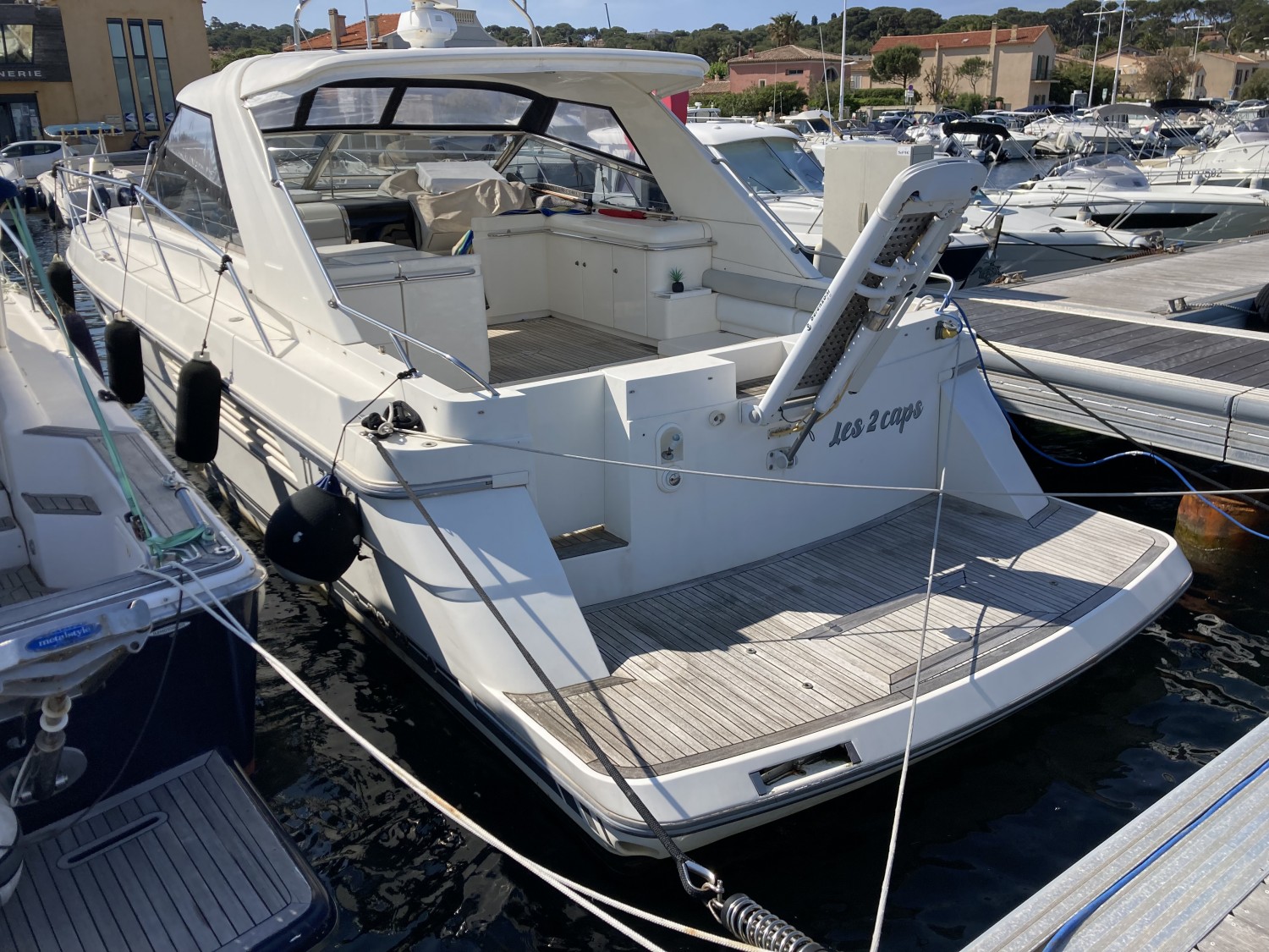 slider 1 Fairline Targa 42